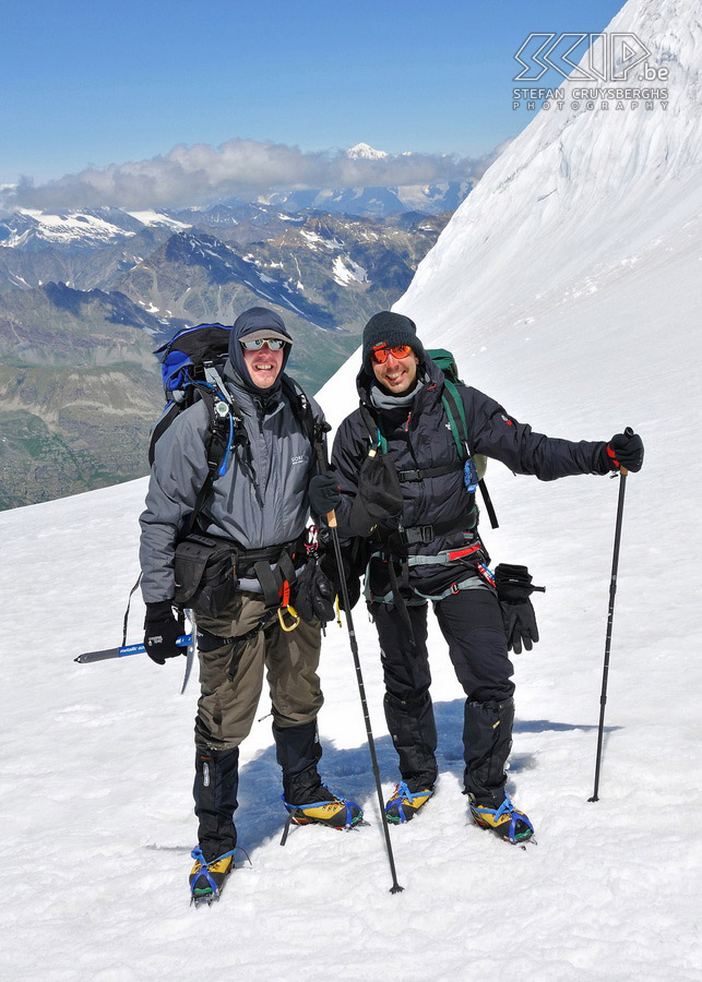 Gran Paradiso - Stefan en Kristof Stefan en Kristof vlak na de beklimming van de Gran Paradiso. Stefan Cruysberghs